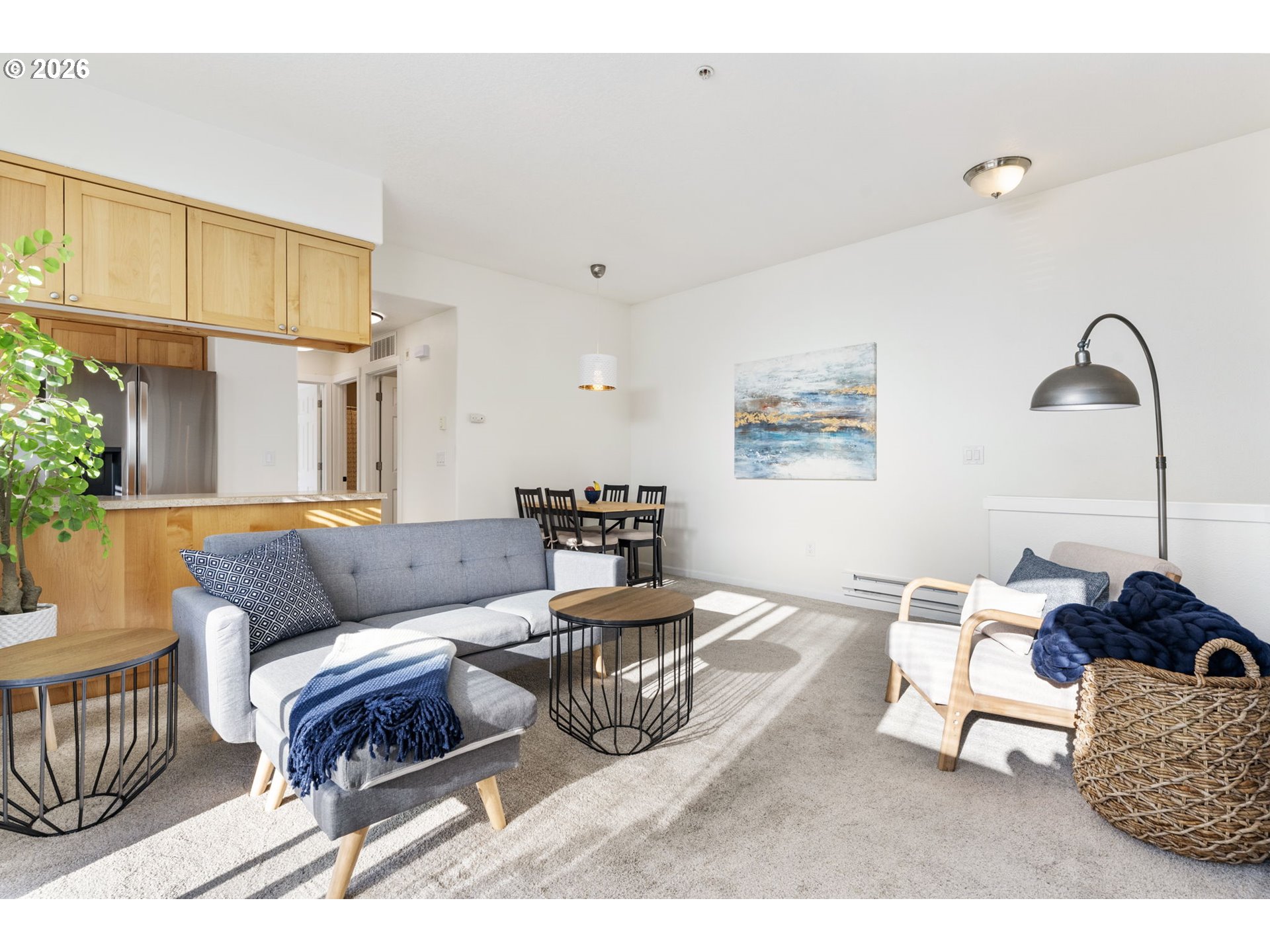 Photo #2: 267829892 Listing: Photo #2