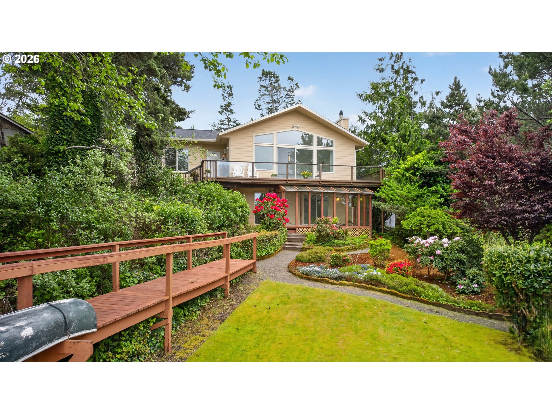 5577 S SHORE DR, Florence, OR, 97439
