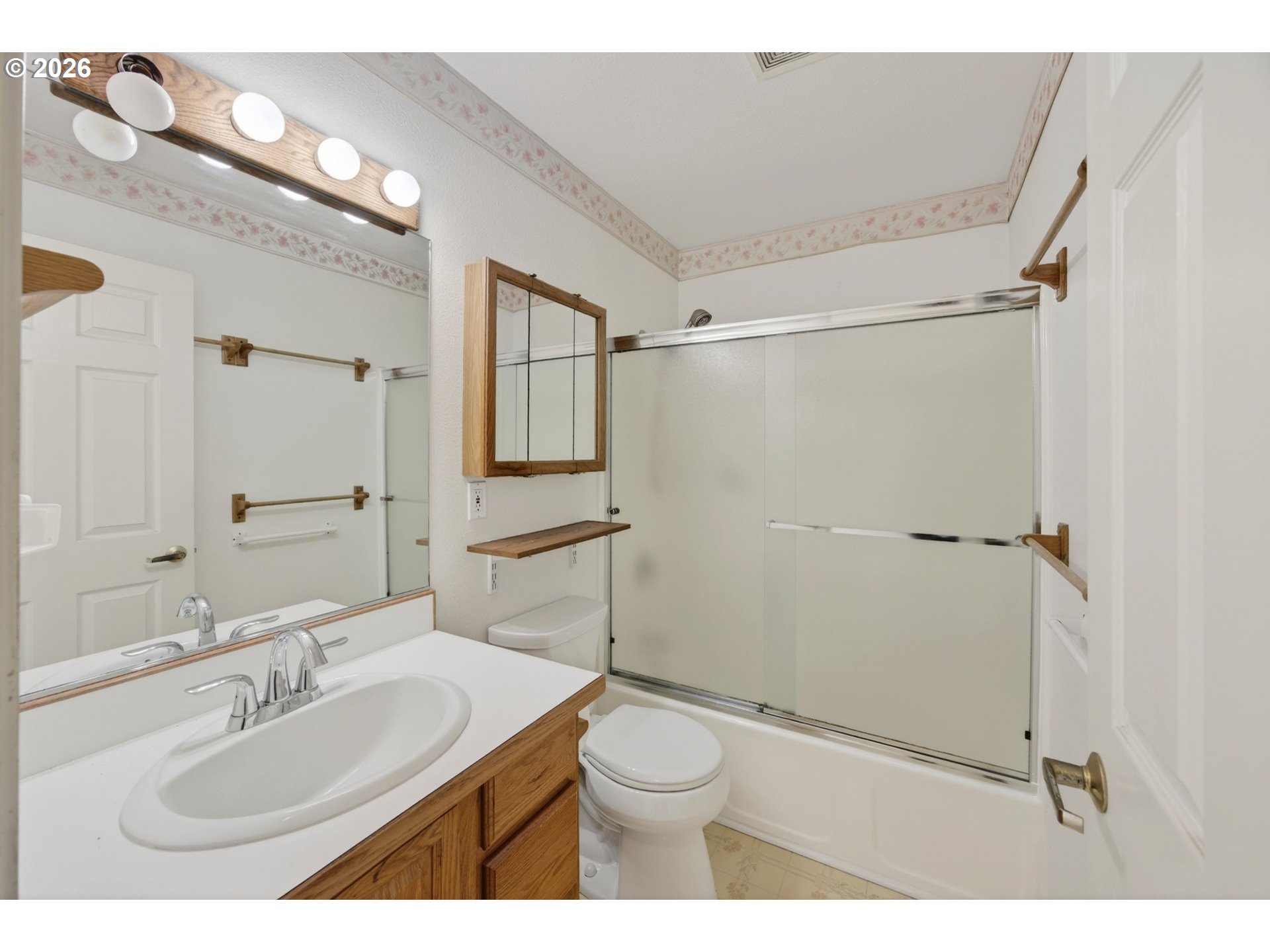 5577 S SHORE DR, Florence, OR, 97439