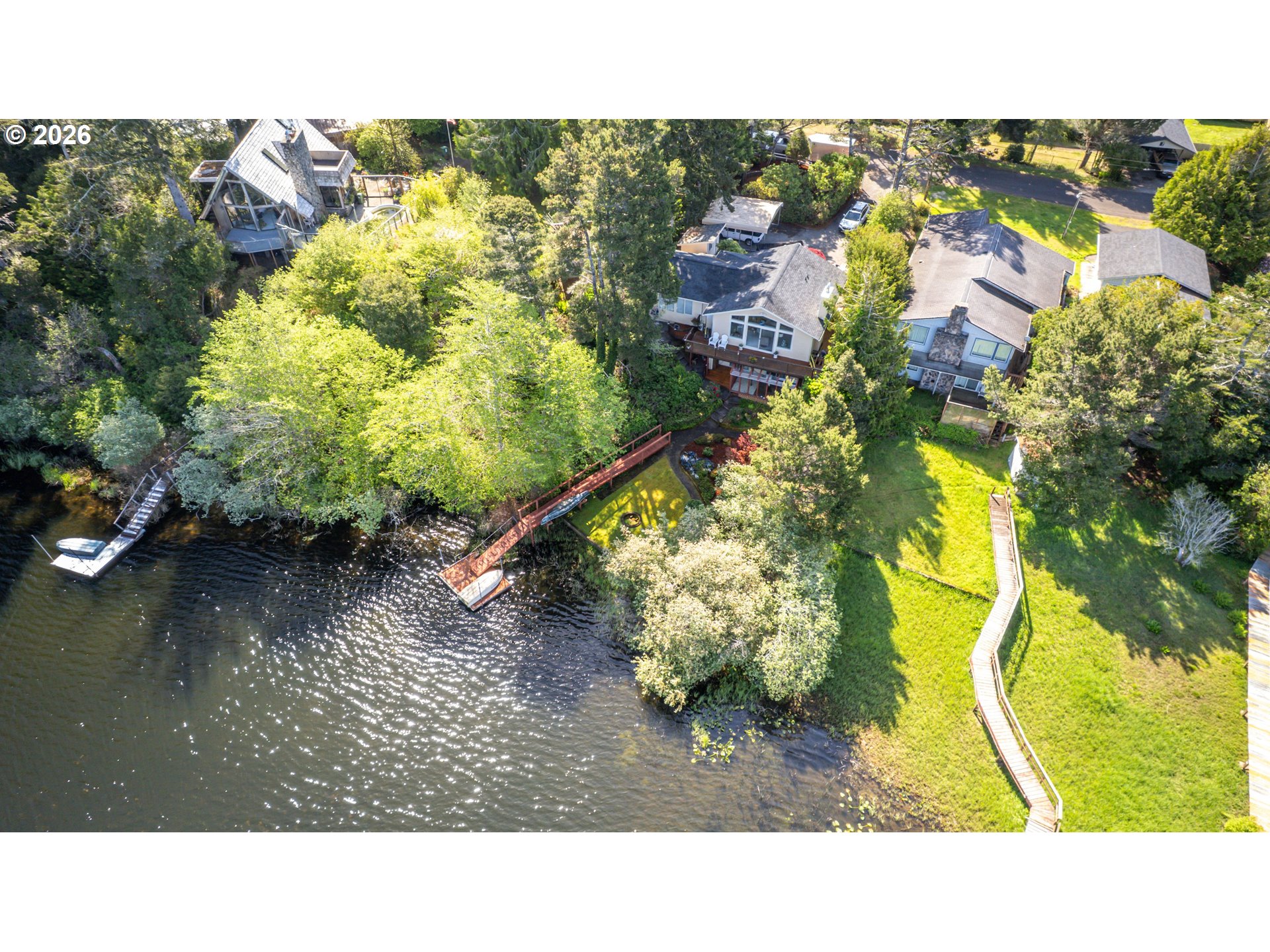 5577 S SHORE DR, Florence, OR, 97439