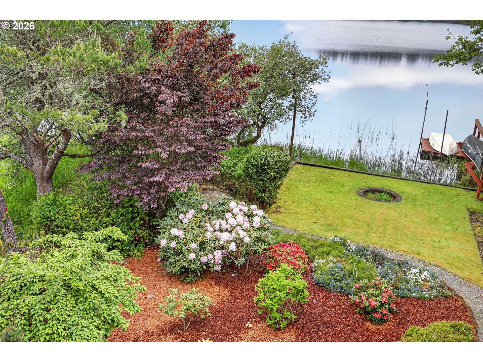 5577 S SHORE DR, Florence, OR, 97439