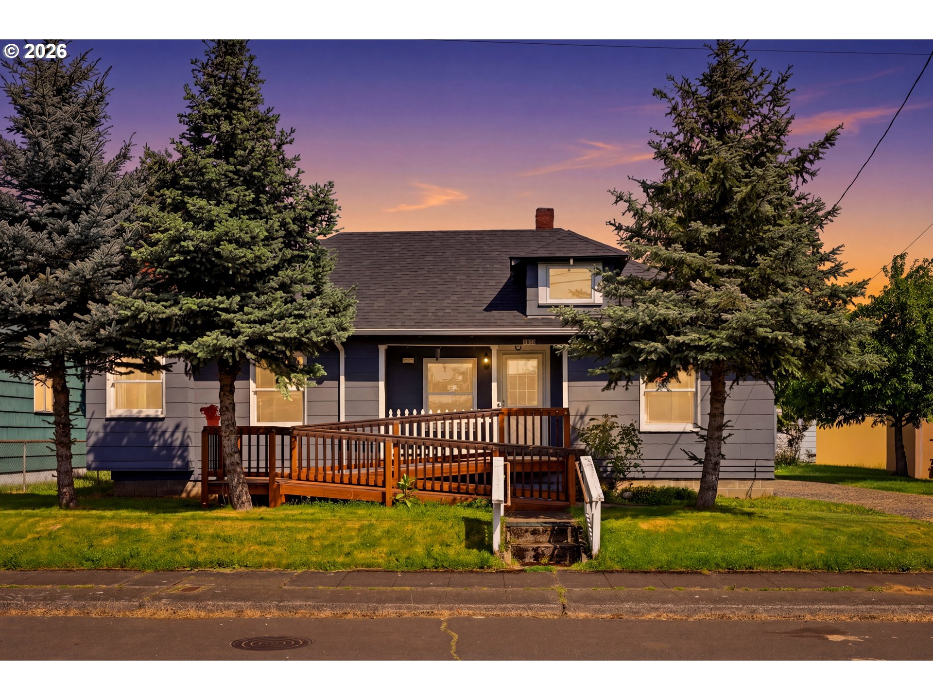 8822 SE KNAPP ST, Portland, OR, 97266
