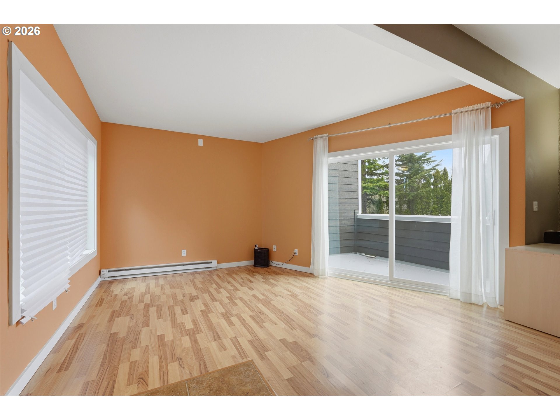 Photo #7: 269504585 Listing: Photo #7