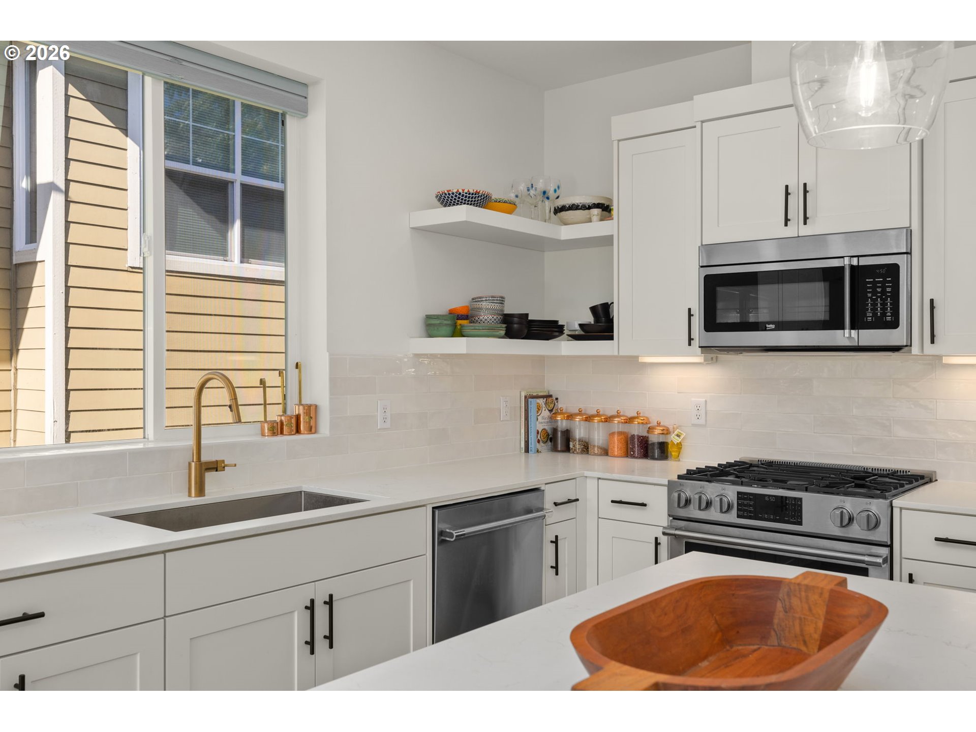 Photo #6: 269678463 Listing: Photo #6