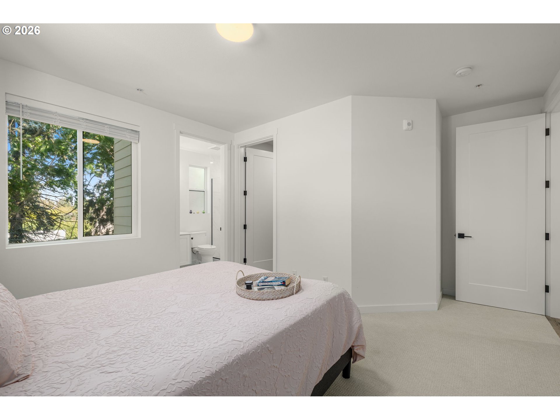 Photo #10: 269678463 Listing: Photo #10