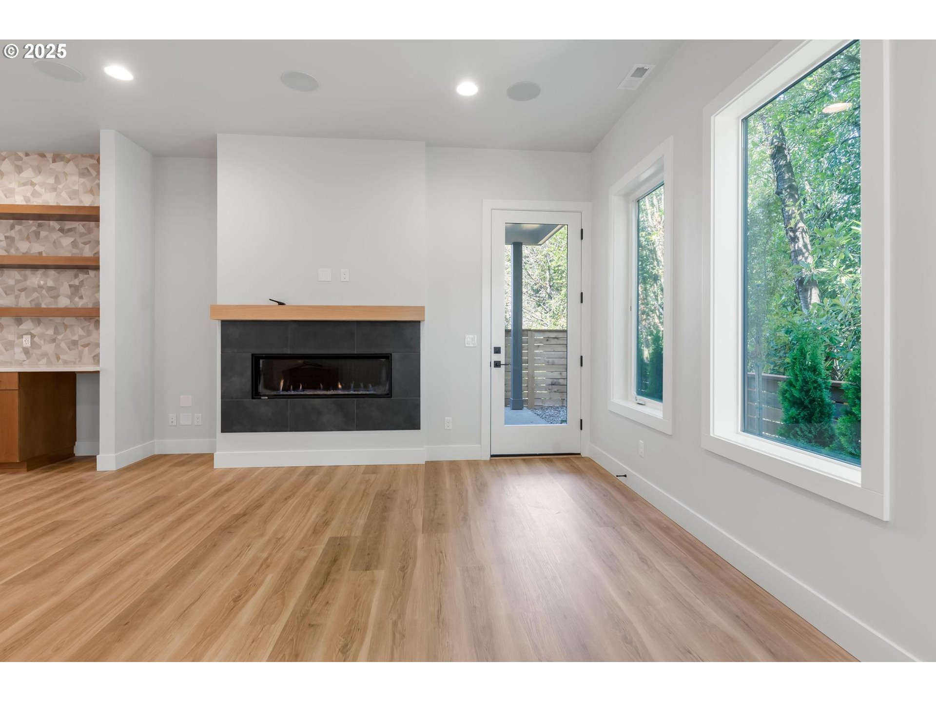 Photo #21: 270092511 Listing: Photo #21