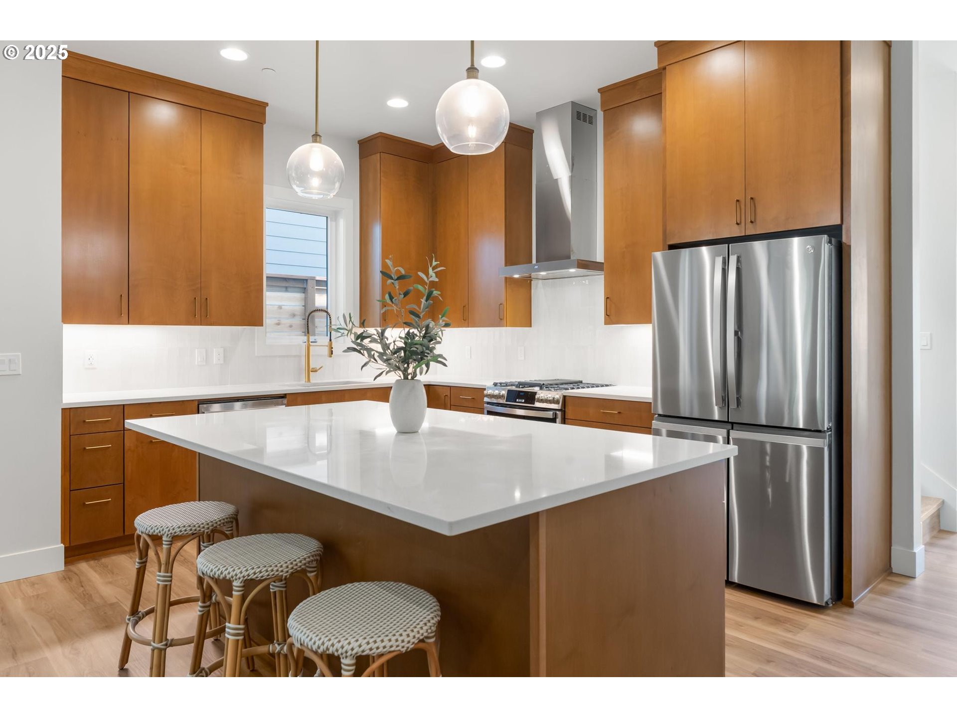 Photo #6: 270092511 Listing 