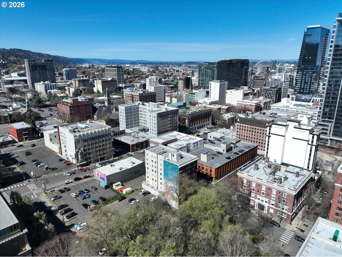 Photo #2: 270201339 Listing: Photo #2