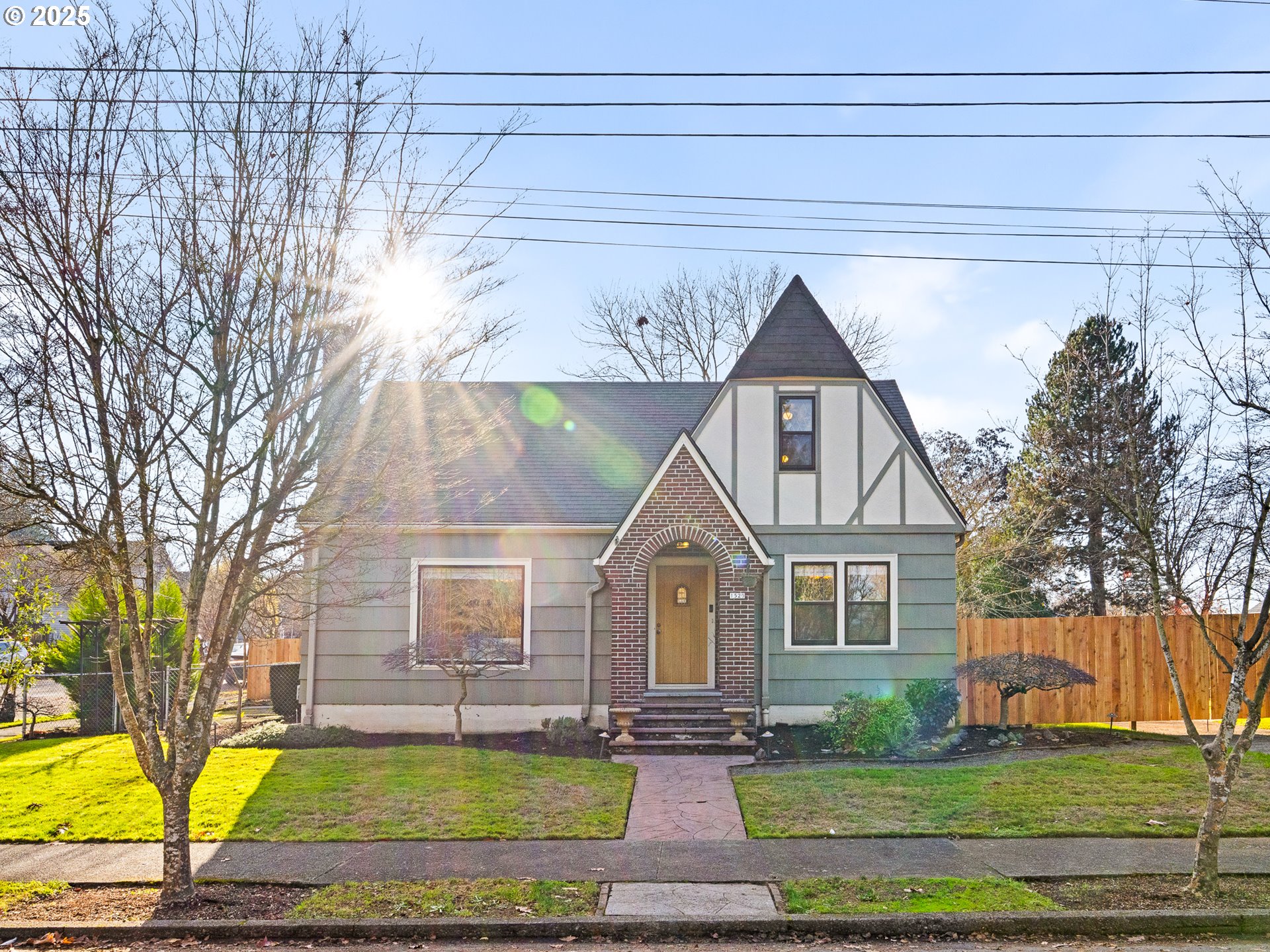 550 SE 8TH AVE, Hillsboro, OR, 97123