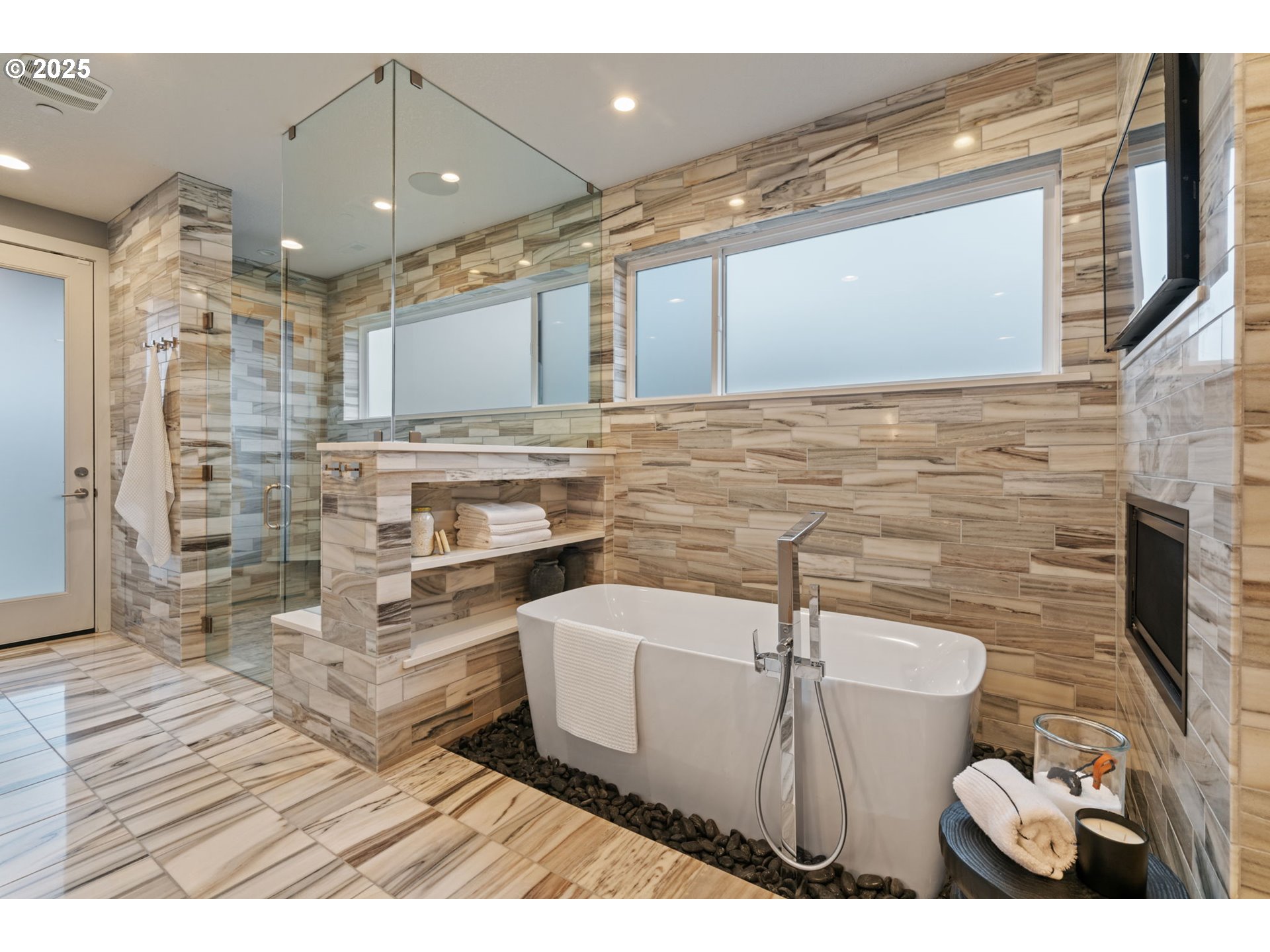 6730 NW LONGBOW LN, Camas, 4 Bedrooms Bedrooms, ,2.1 BathroomsBathrooms,Residential,For Sale,LONGBOW,0,270359579