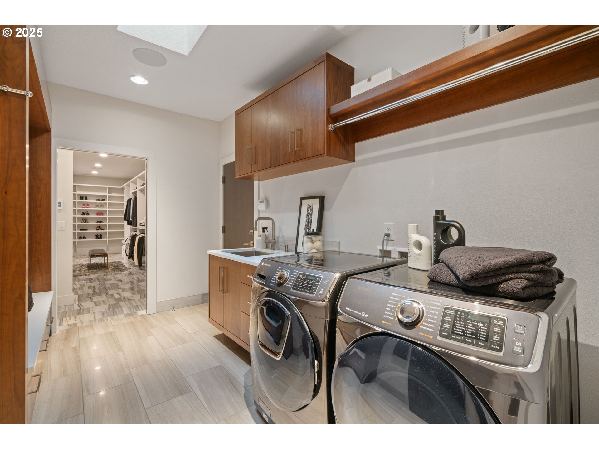 6730 NW LONGBOW LN, Camas, 4 Bedrooms Bedrooms, ,2.1 BathroomsBathrooms,Residential,For Sale,LONGBOW,0,270359579