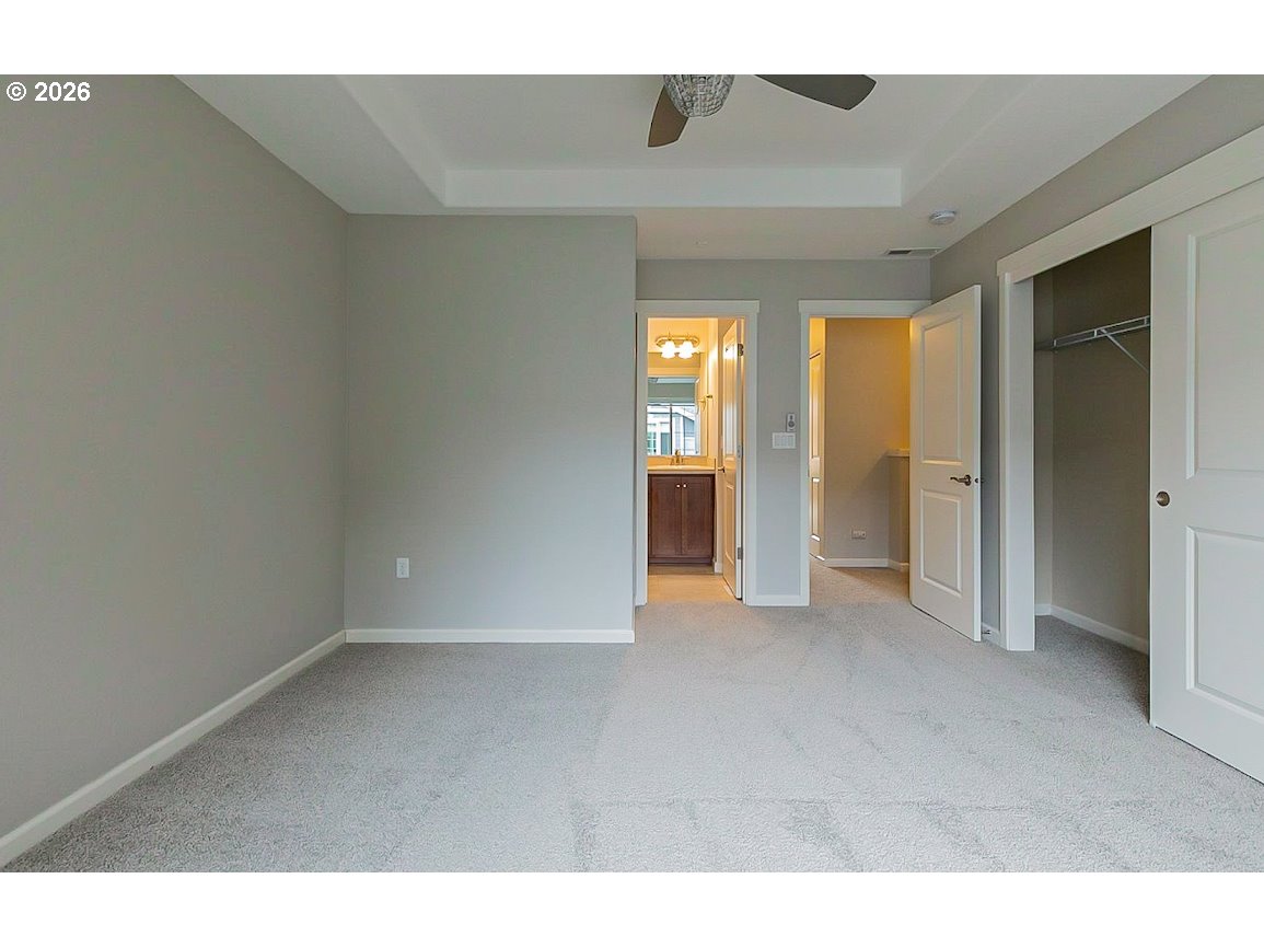 Photo #4: 270980342 Listing: Photo #4