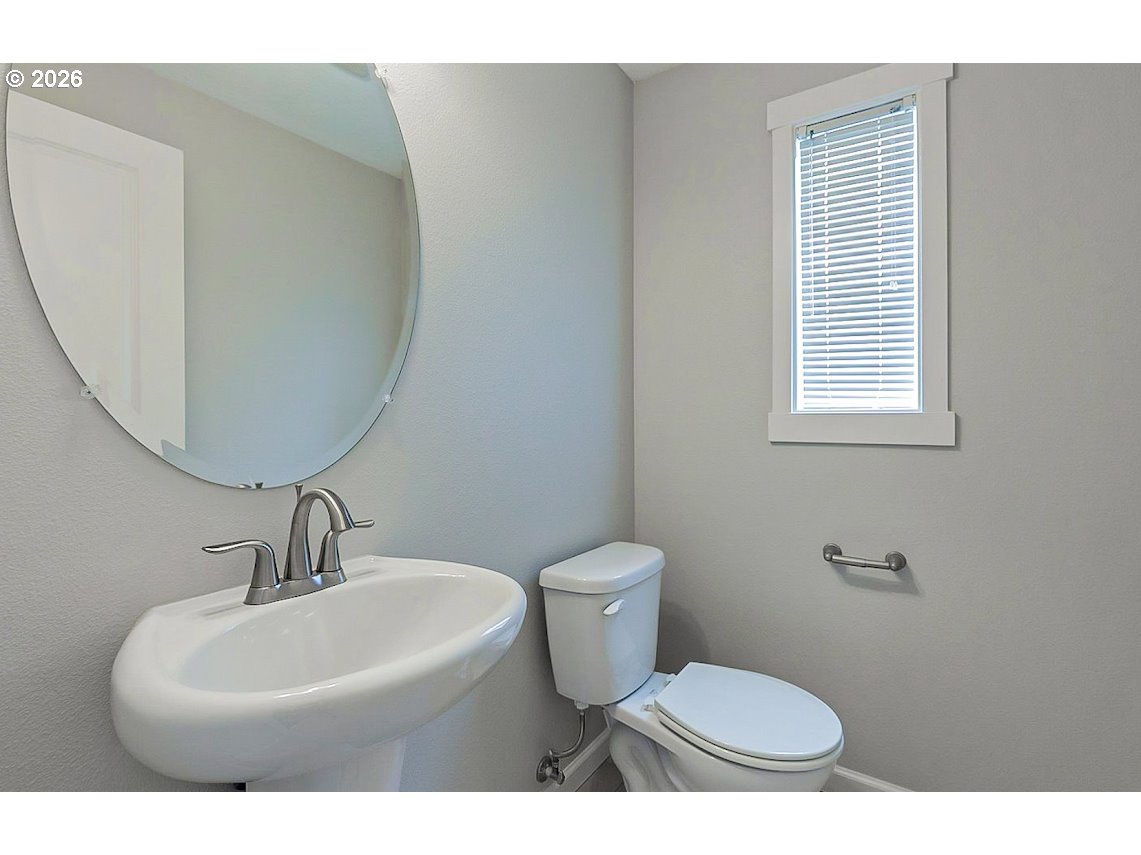 Photo #11: 270980342 Listing: Photo #11