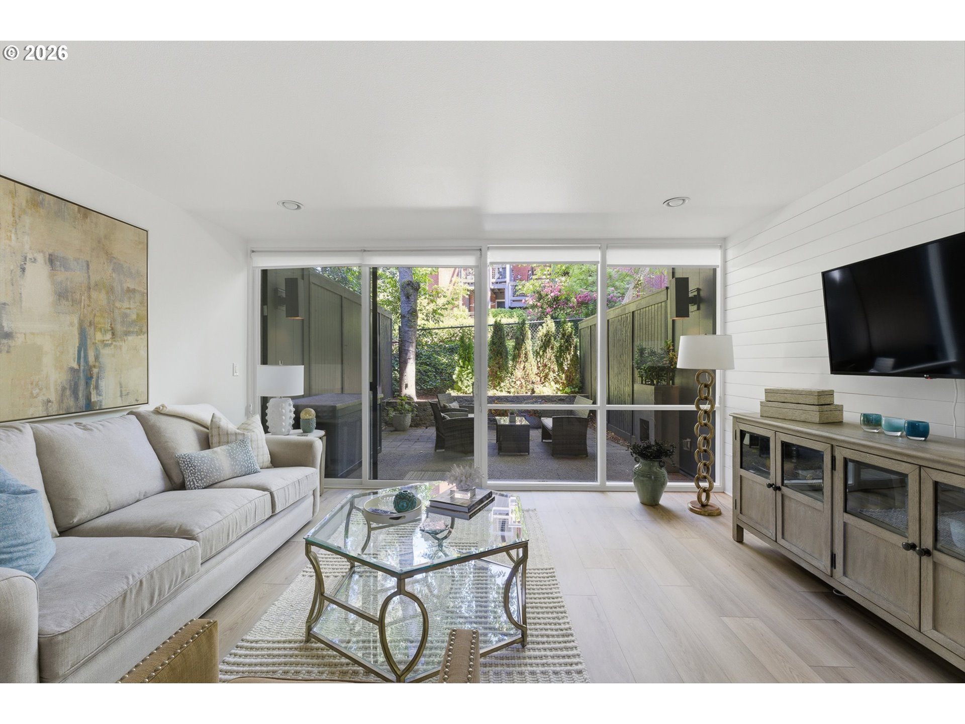 Photo #11: 271370137 Listing: Photo #11