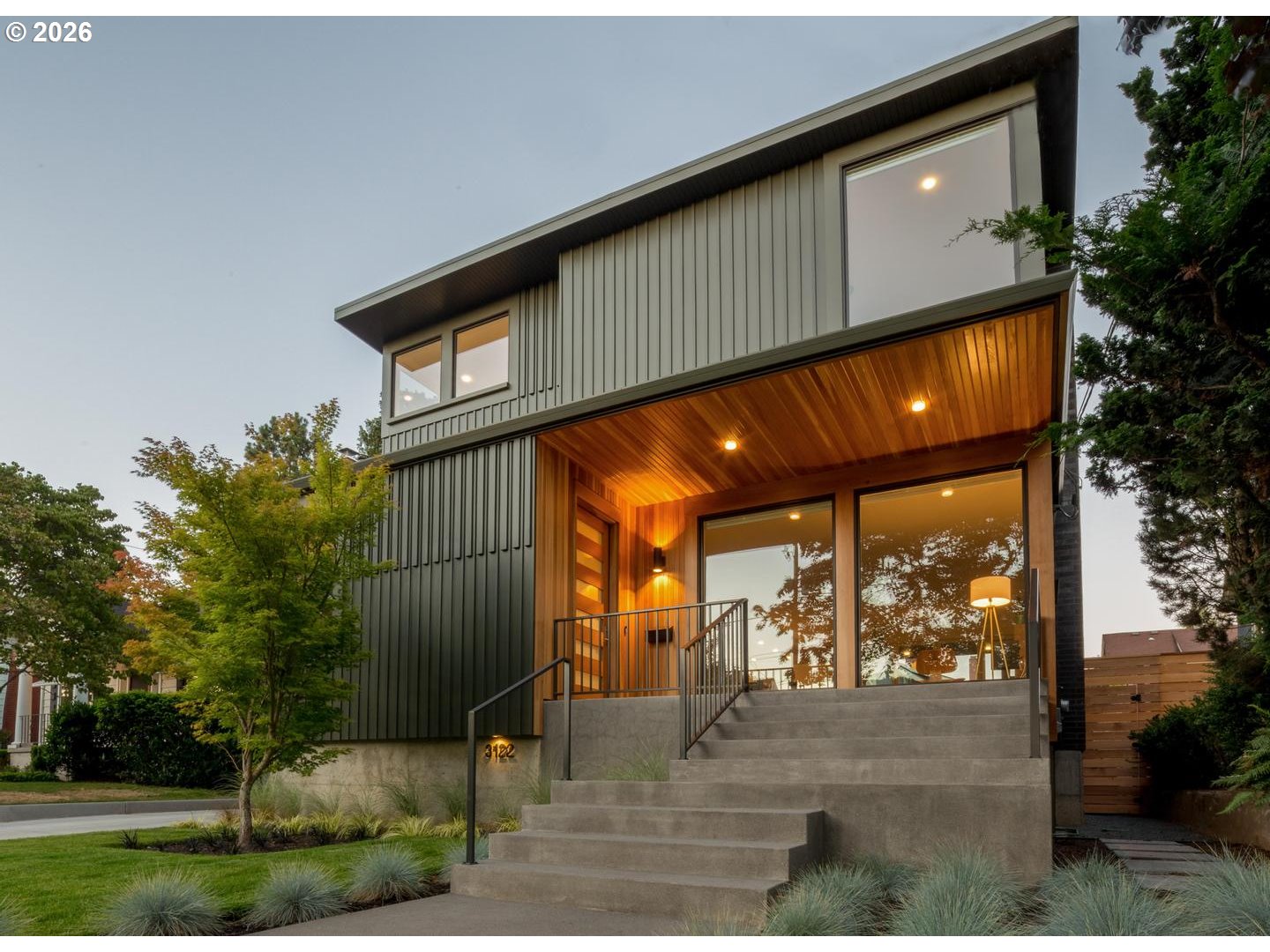 806 SW DAVENPORT ST, Portland, OR, 97201