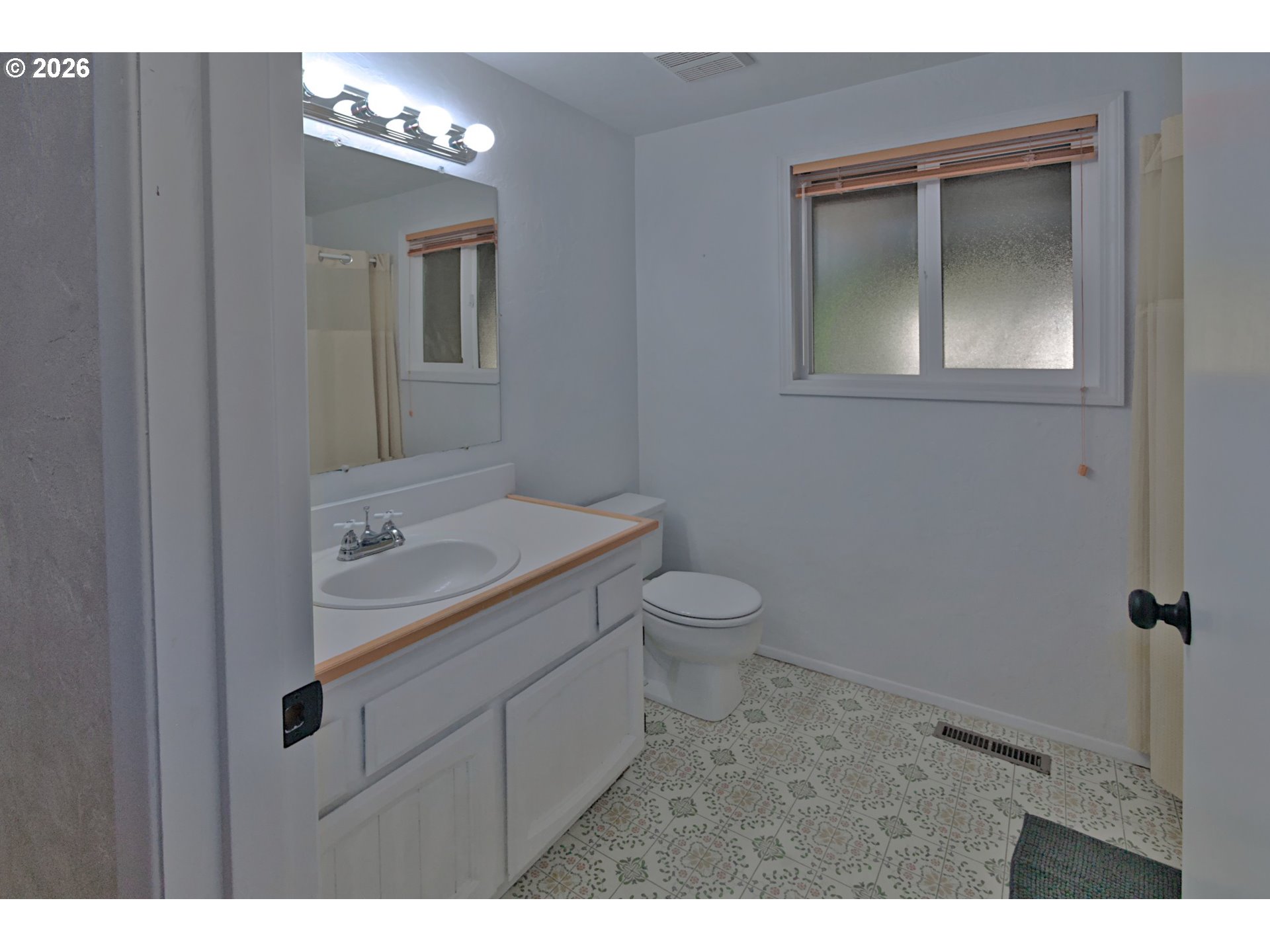 Property photo 20 of 46