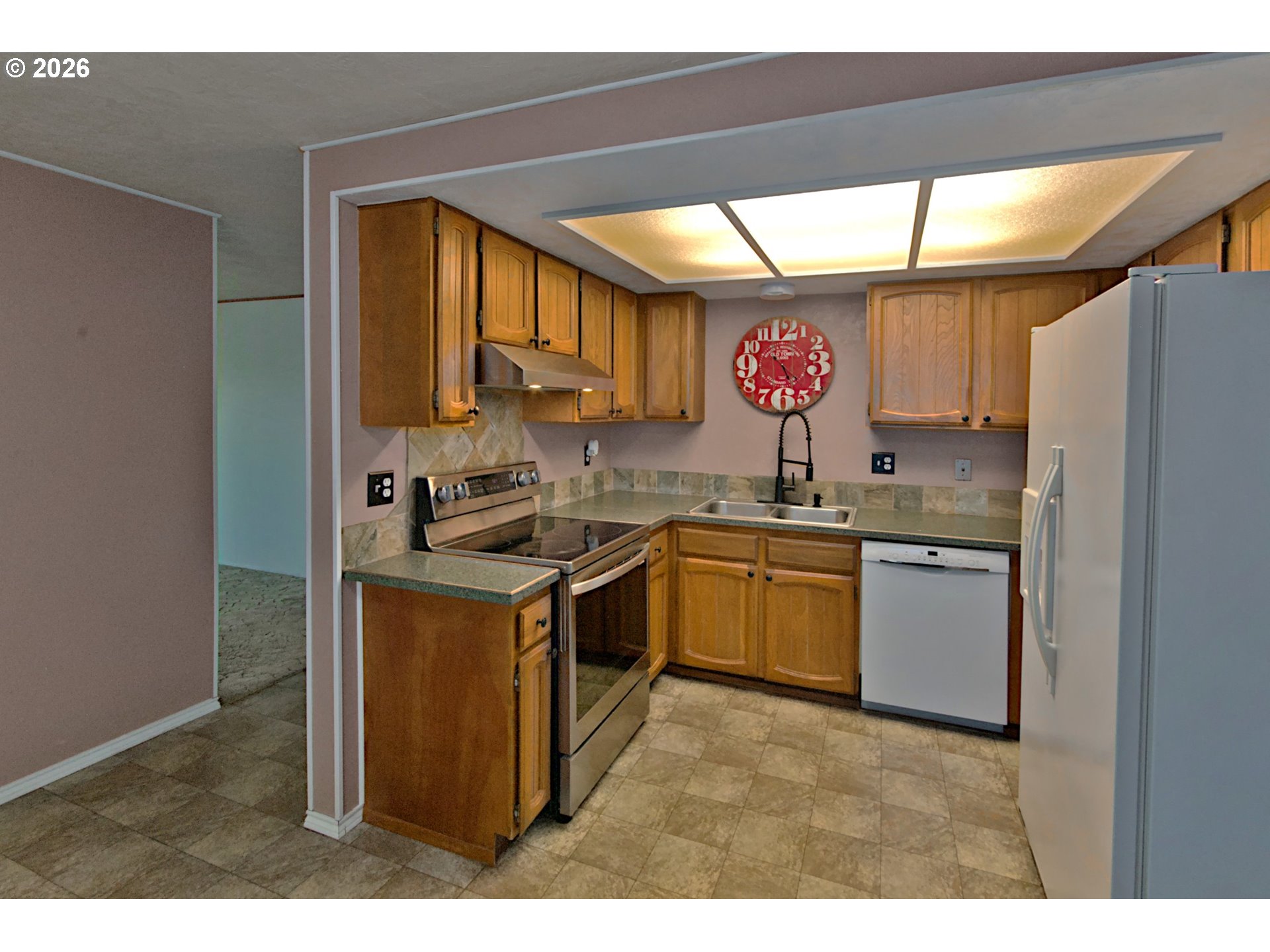 Property photo 5 of 46