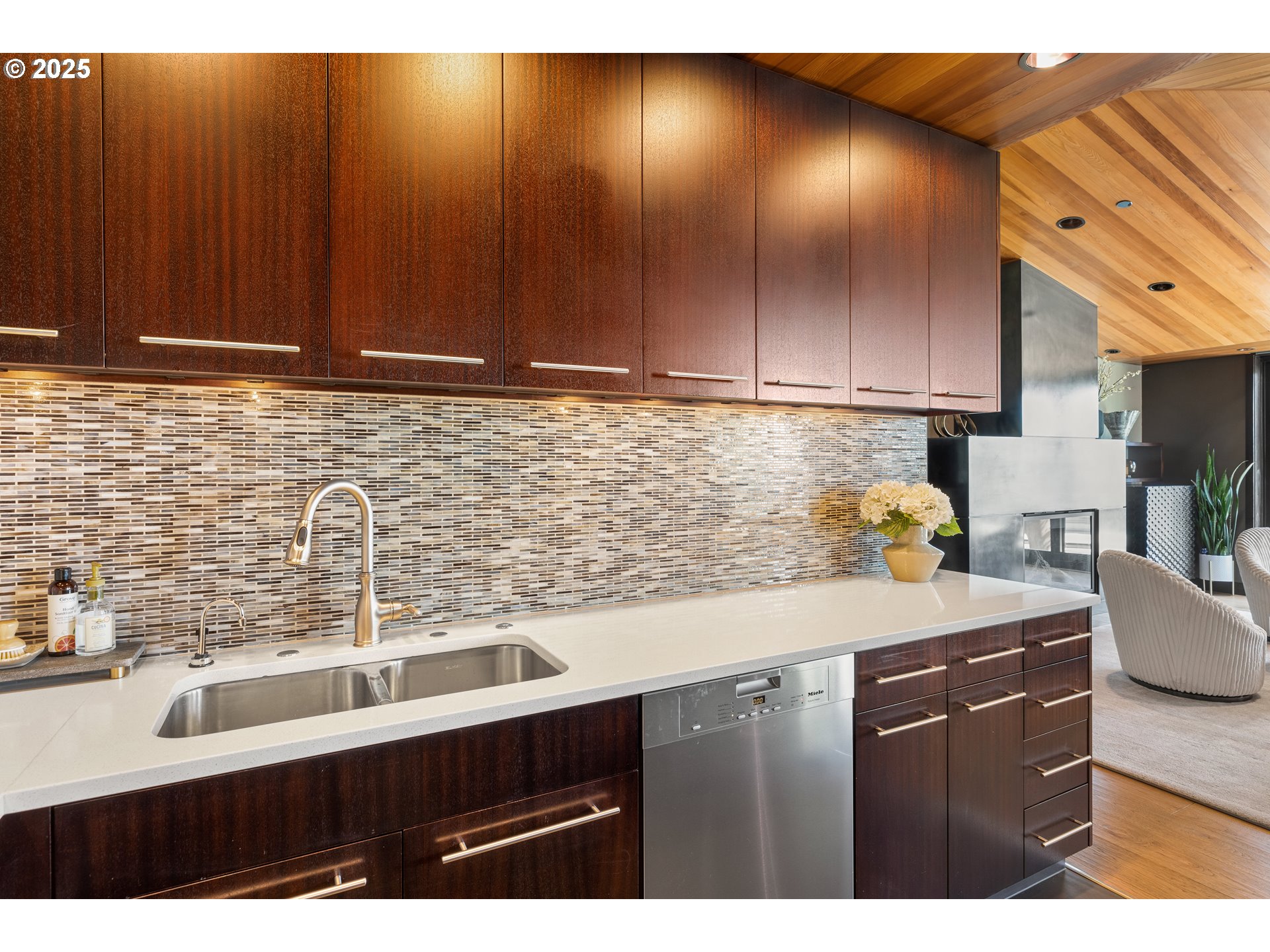 Photo #38: 271689277 Listing: Photo #38