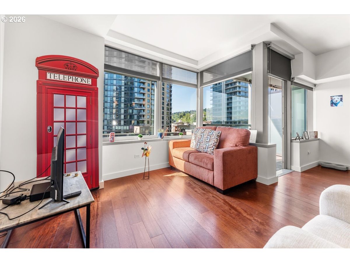 3601 S RIVER PKWY UNIT 812, Portland, OR, 97239