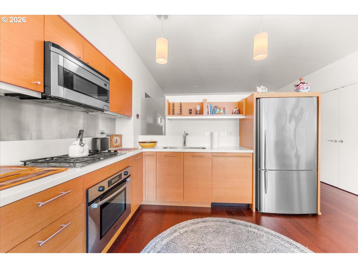 3601 S RIVER PKWY UNIT 812, Portland, OR, 97239