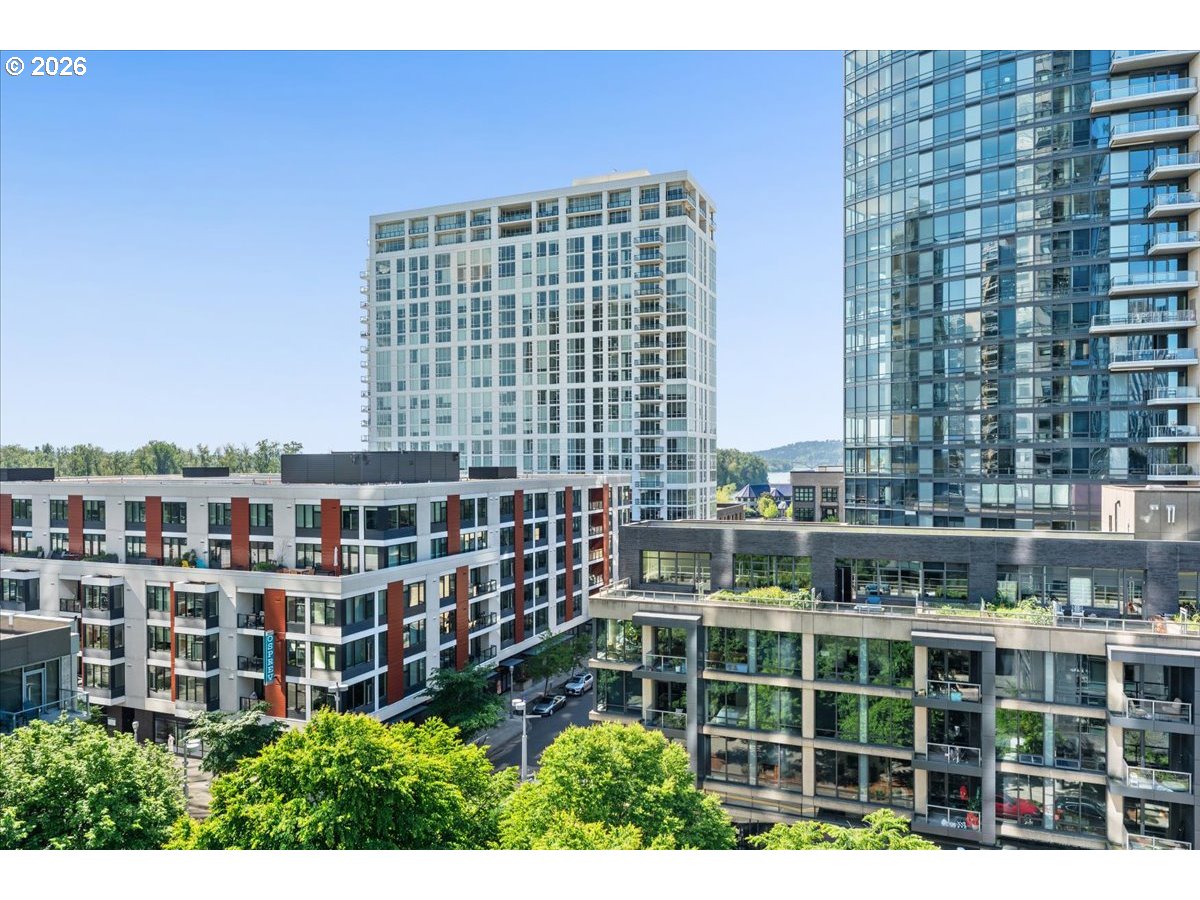 3601 S RIVER PKWY UNIT 812, Portland, OR, 97239