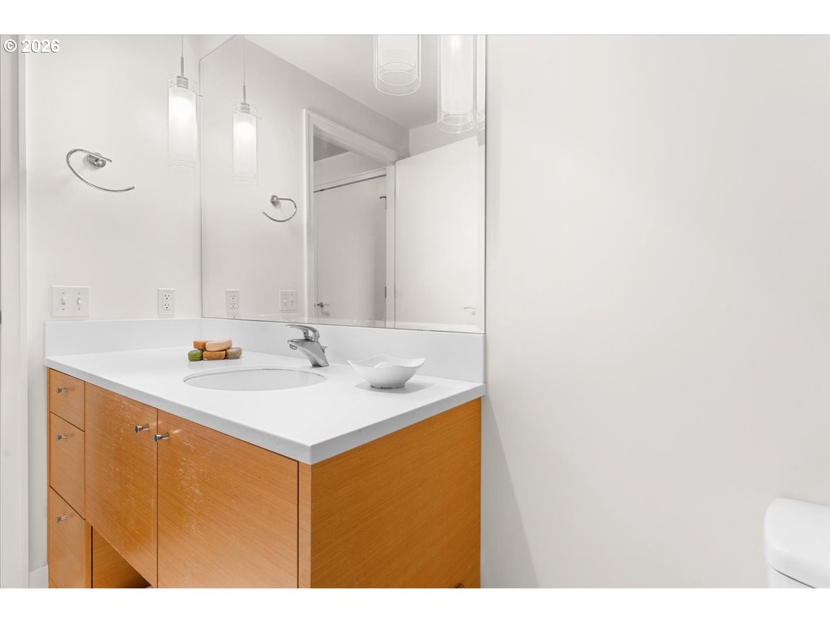 3601 S RIVER PKWY UNIT 812, Portland, OR, 97239