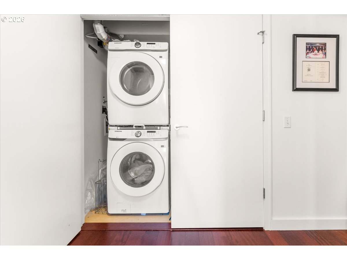3601 S RIVER PKWY UNIT 812, Portland, OR, 97239