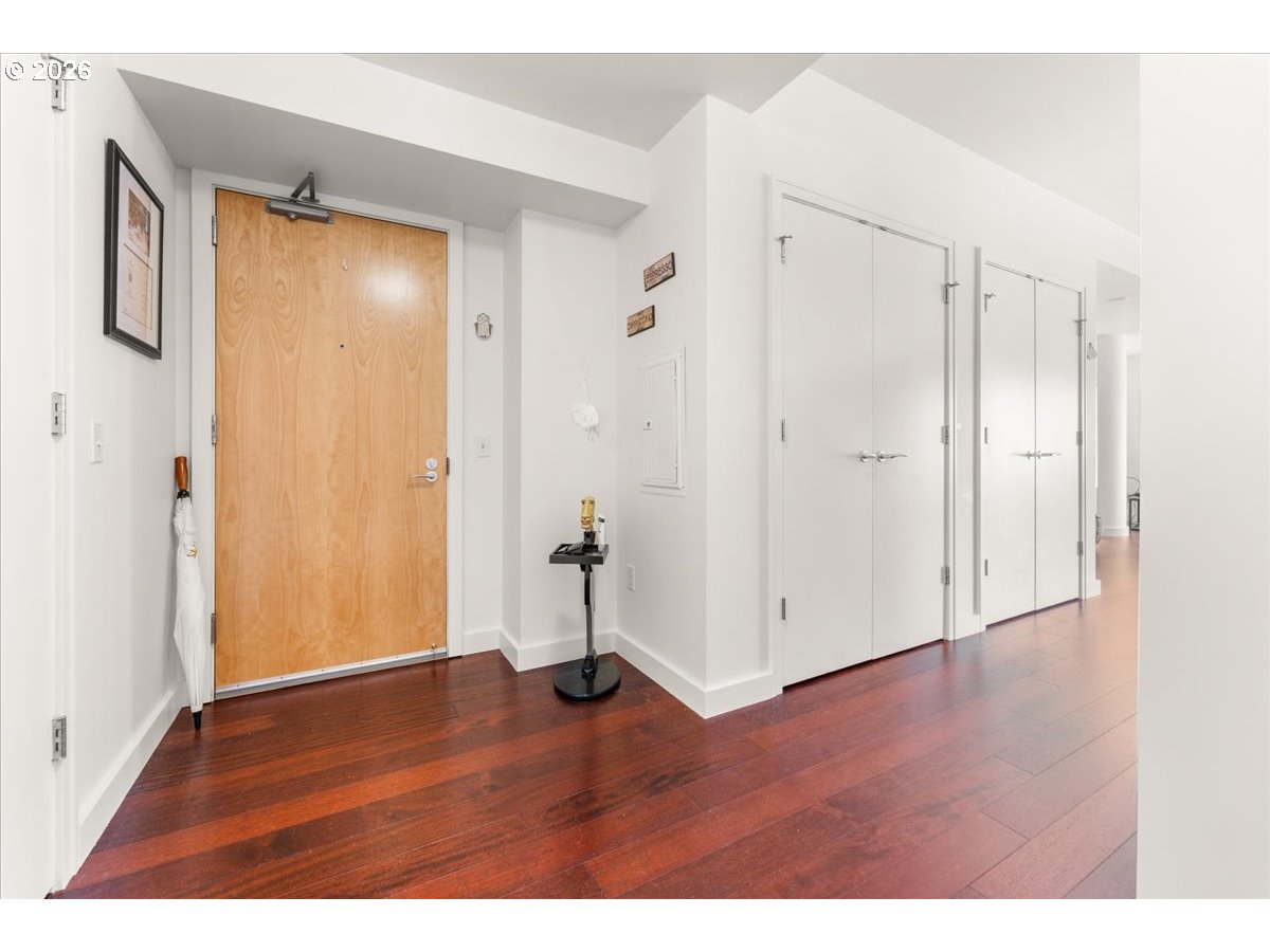 3601 S RIVER PKWY UNIT 812, Portland, OR, 97239