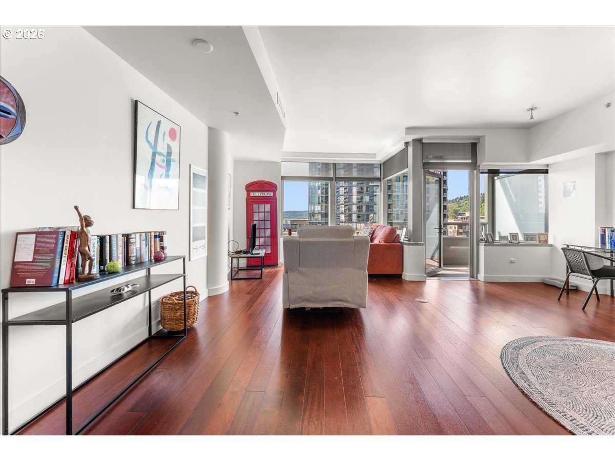 3601 S RIVER PKWY UNIT 812, Portland, OR, 97239