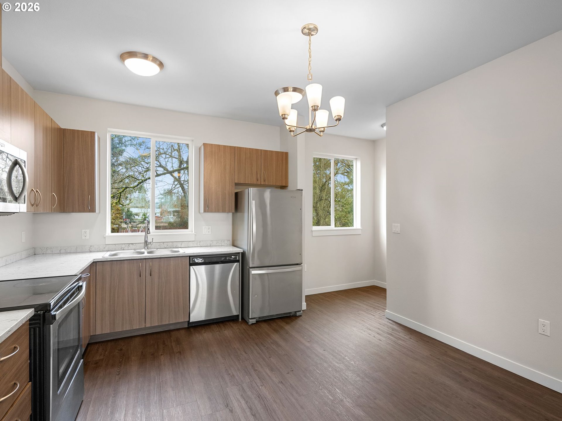 Photo #5: 271773000 Listing: Photo #5