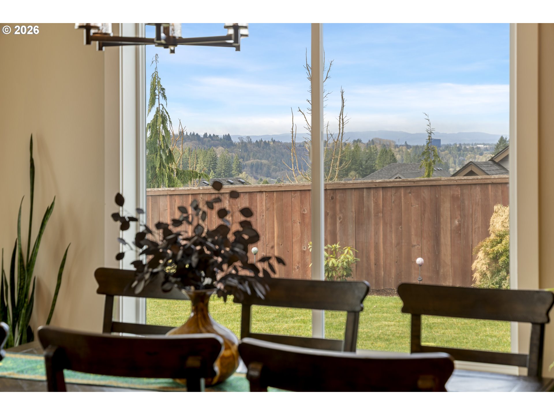 676 E WHITE OAK AVE, La Center, WA, 98629