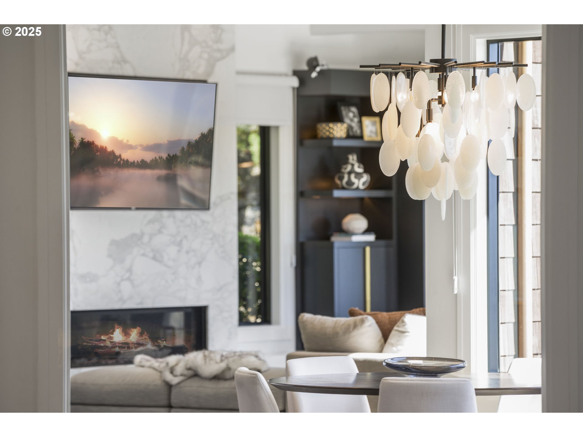 2088 CREST DR, Lake Oswego, OR, 97034