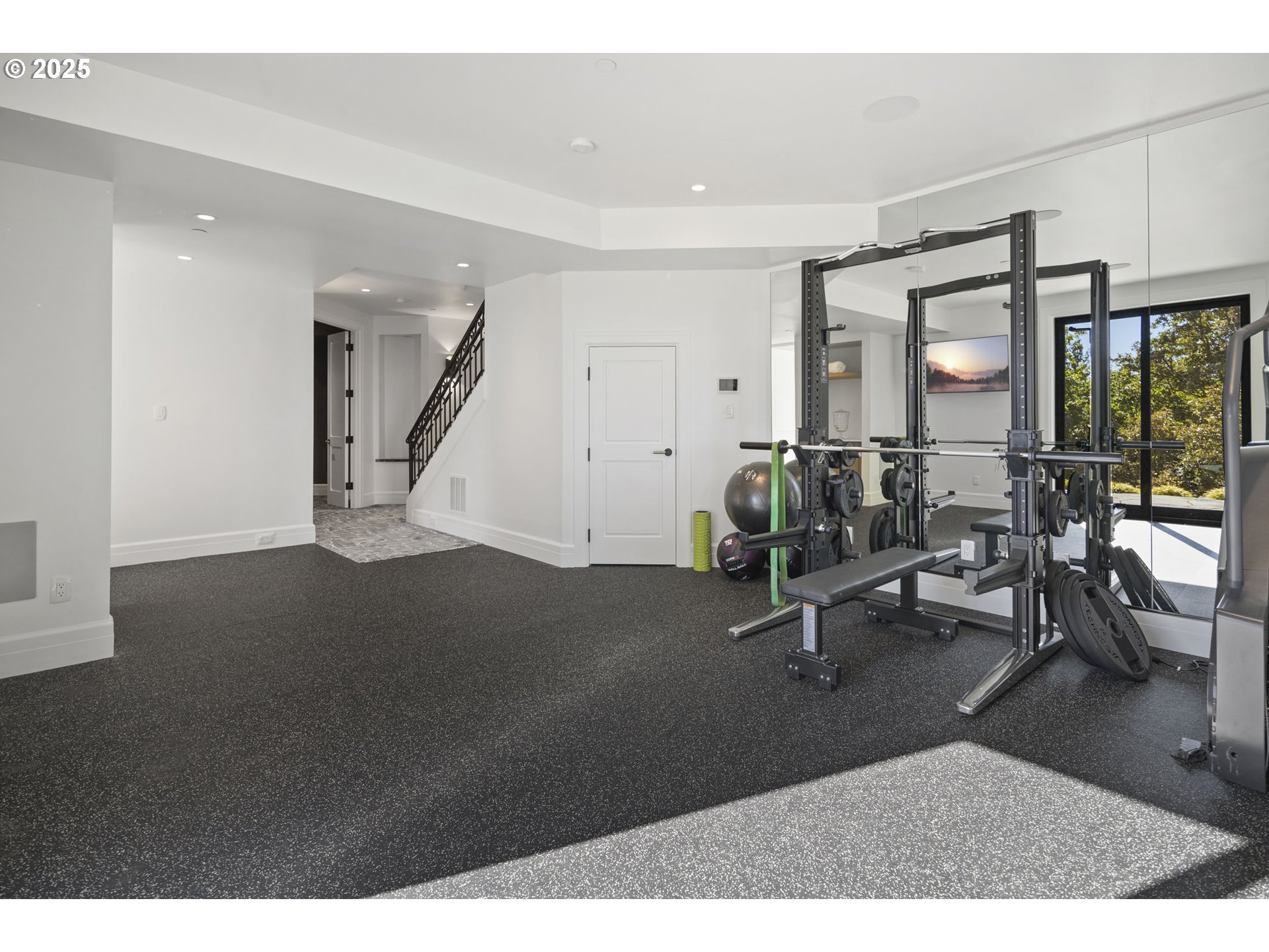 2088 CREST DR, Lake Oswego, OR, 97034