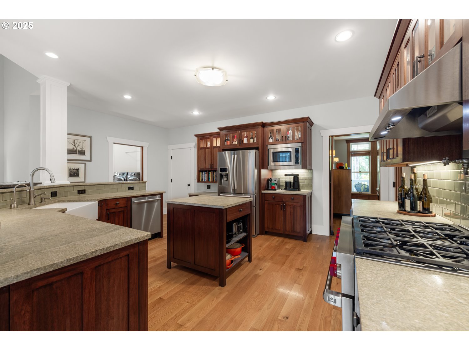 12624 SW 22ND AVE, Lake Oswego, OR, 97034