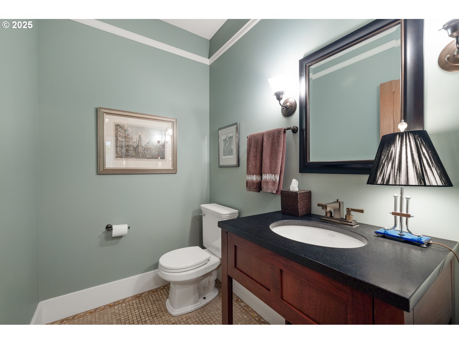 12624 SW 22ND AVE, Lake Oswego, OR, 97034