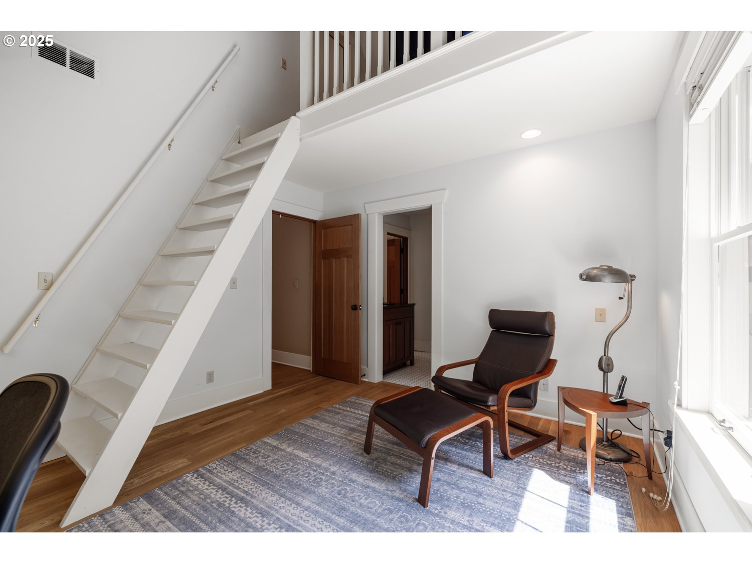 12624 SW 22ND AVE, Lake Oswego, OR, 97034