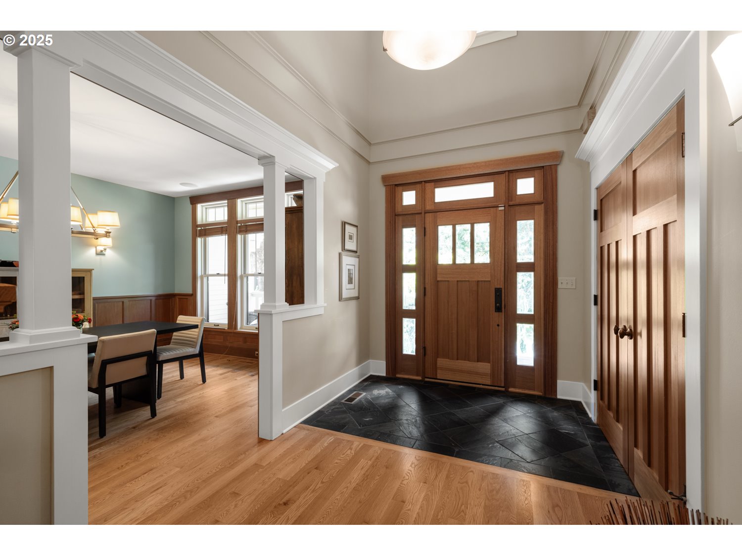 12624 SW 22ND AVE, Lake Oswego, OR, 97034