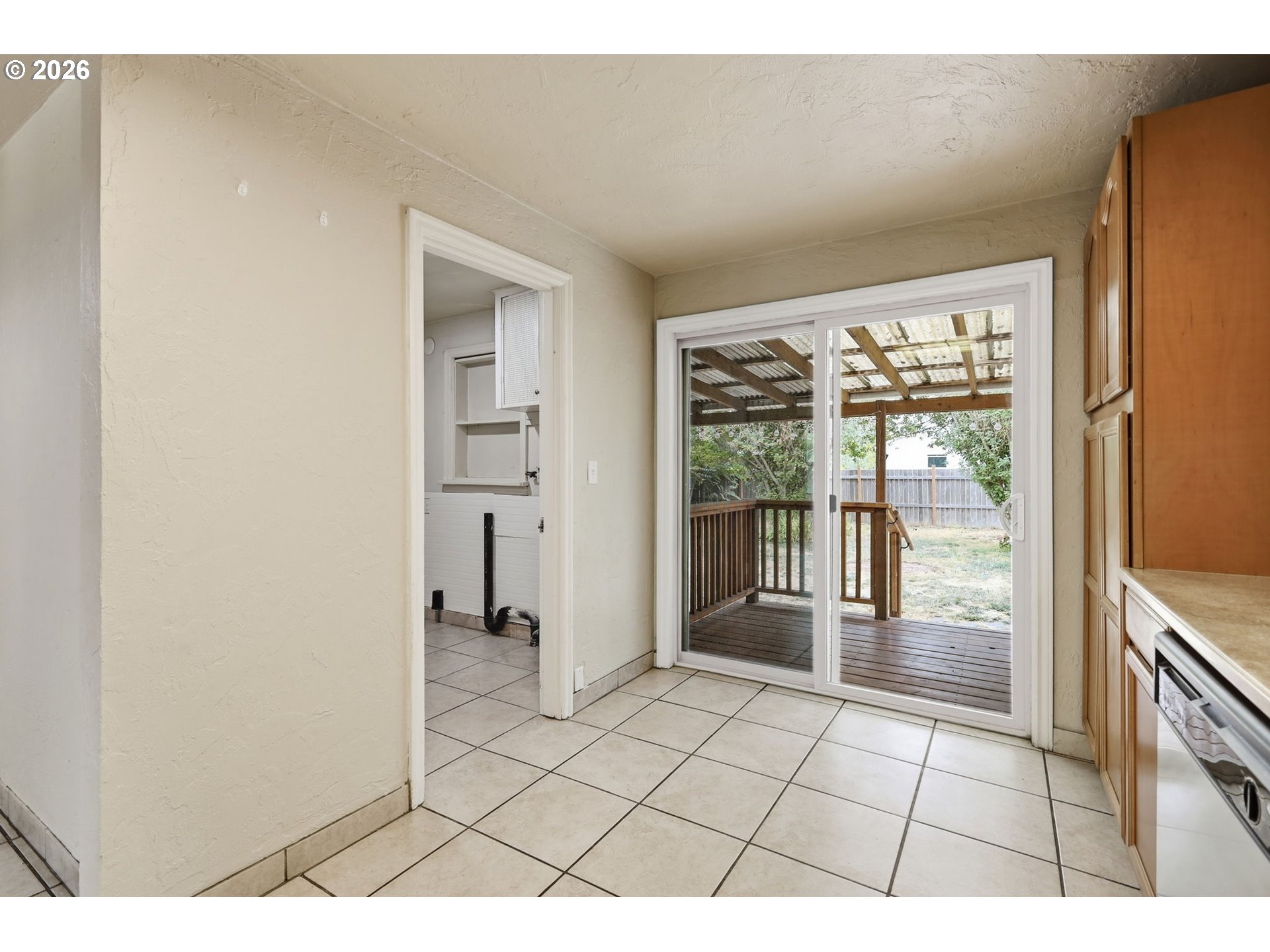 Property photo 11 of 43