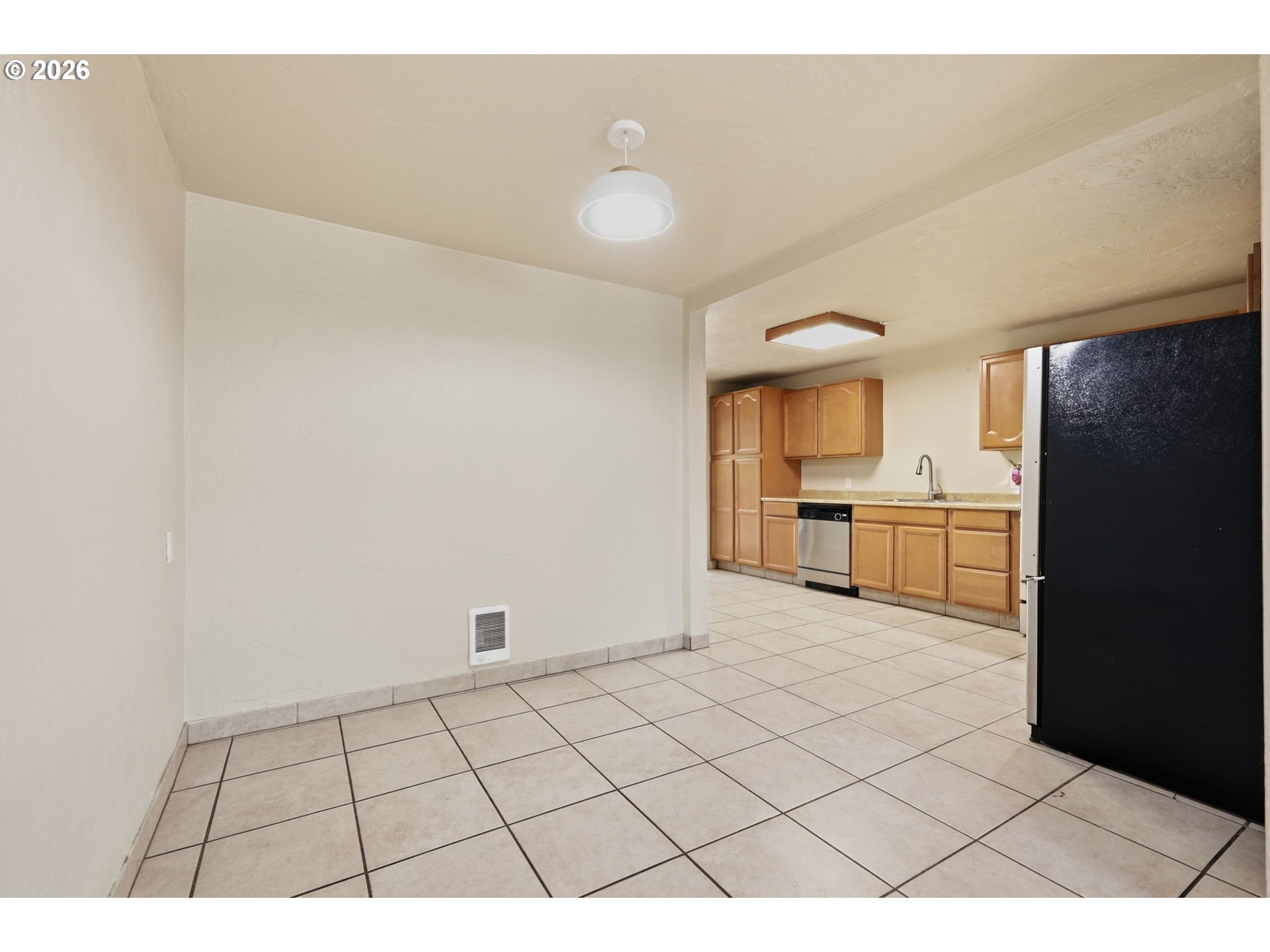 Property photo 5 of 43