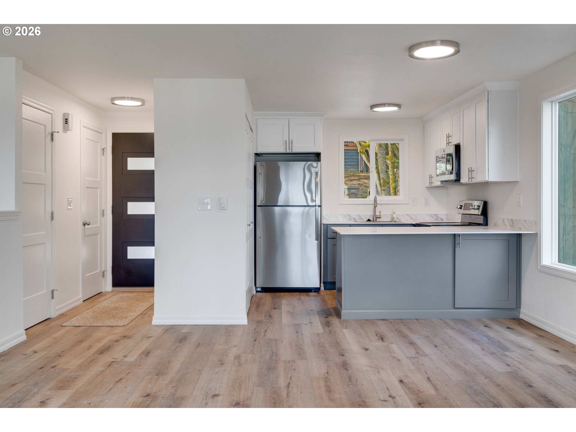 9442/9446 NW ROSEWAY AVE, Portland, OR, 97231