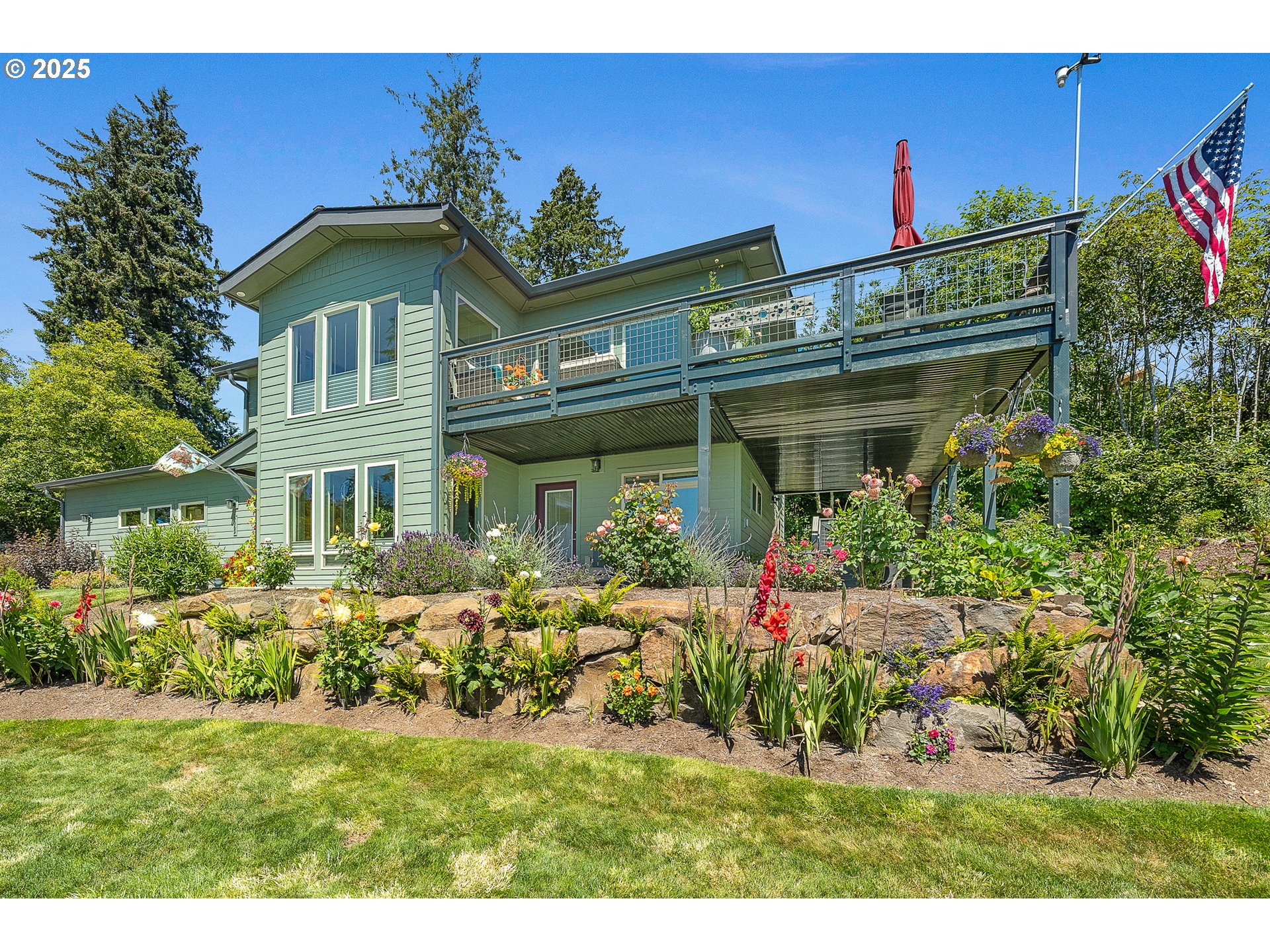 133 SHELTON MCMURPHEY BLVD, Eugene, OR, 97401