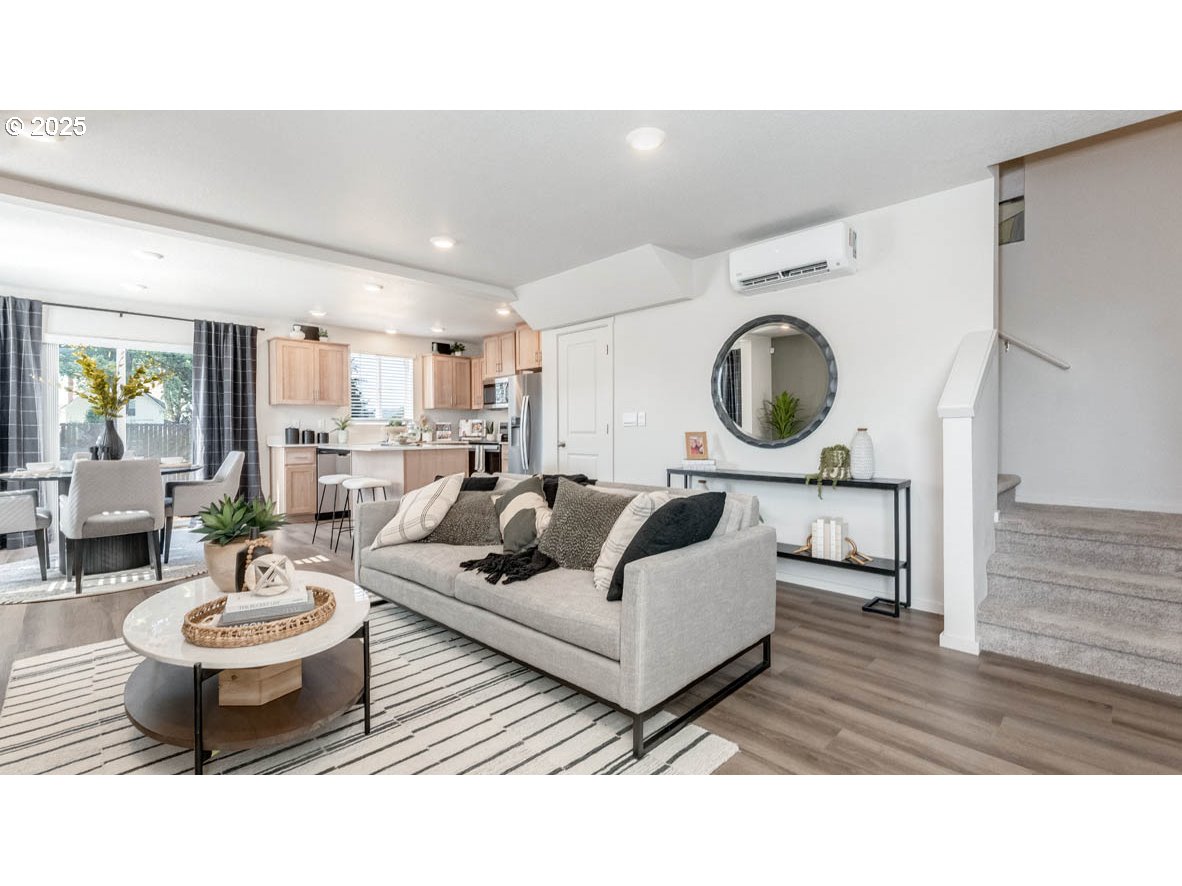 6124 SE 16th ST, Gresham, OR, 97080