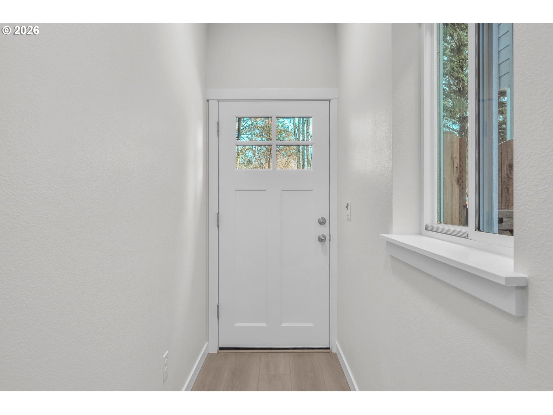 Photo #4: 275189109 Listing: Photo #4