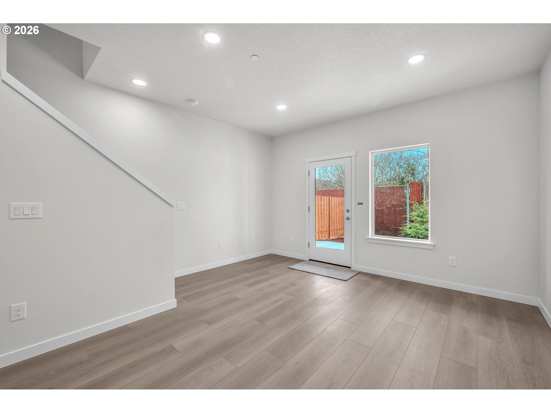 Photo #11: 275189109 Listing: Photo #11