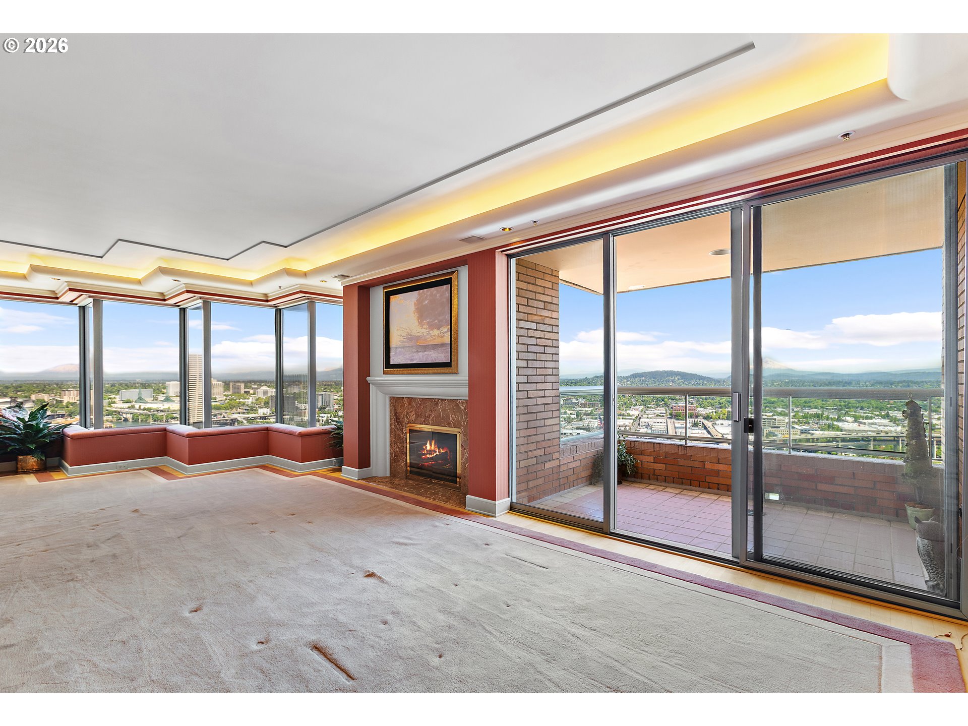 Photo #3: 275494603 Listing: Photo #3