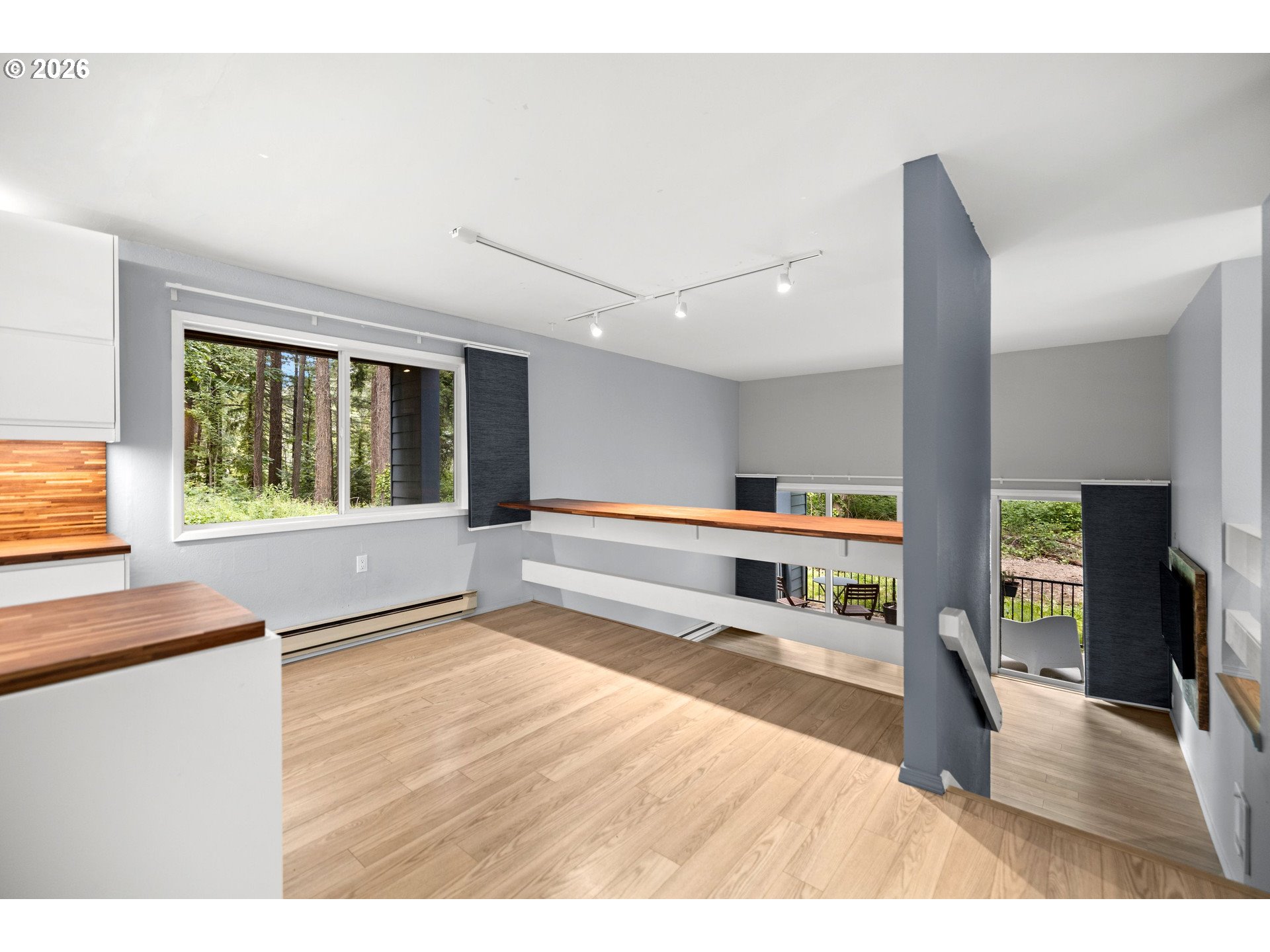 Photo #11: 276443597 Listing: Photo #11