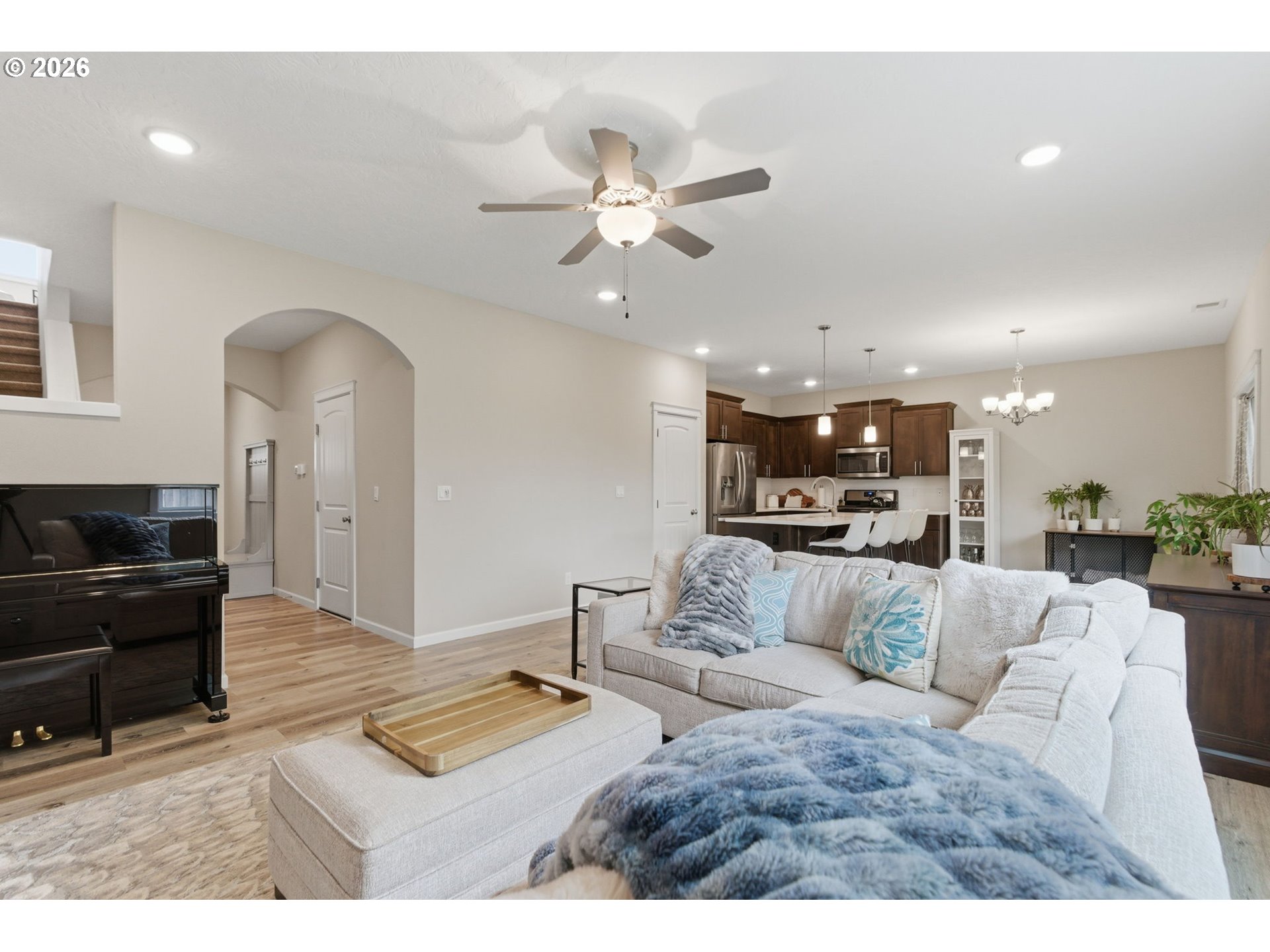 21180 PEYTON CIR, Aurora, OR, 97002