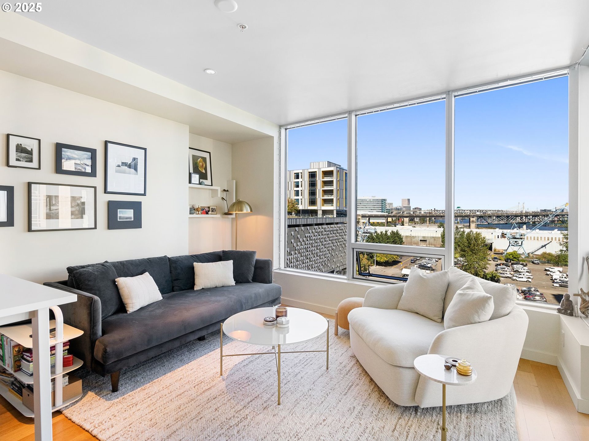 Photo #3: 277539707 Listing 