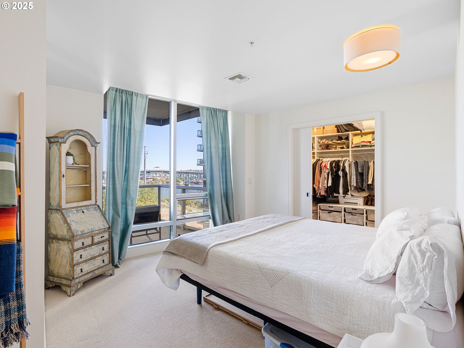 Photo #6: 277539707 Listing 