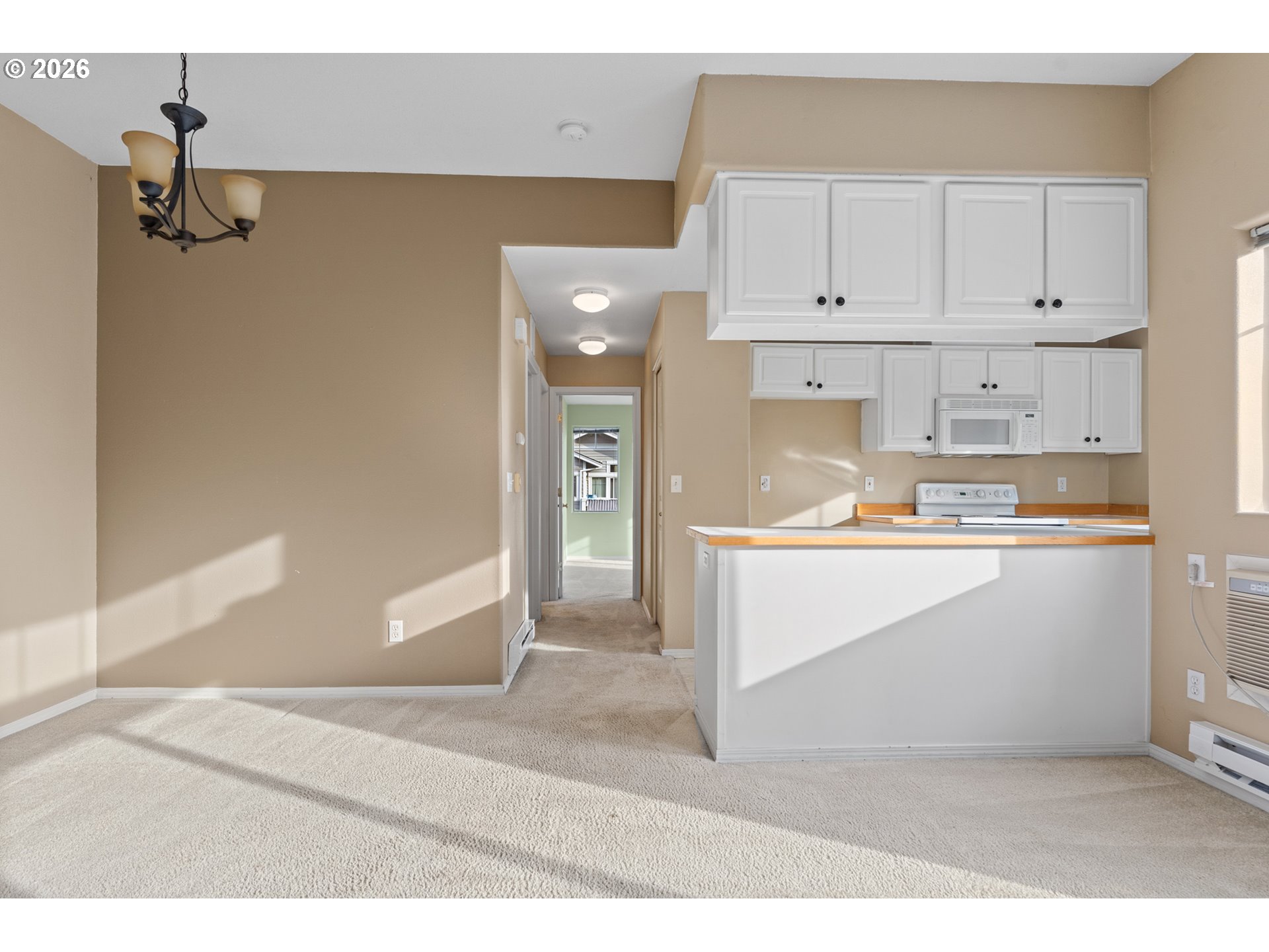 Photo #7: 277822882 Listing: Photo #7